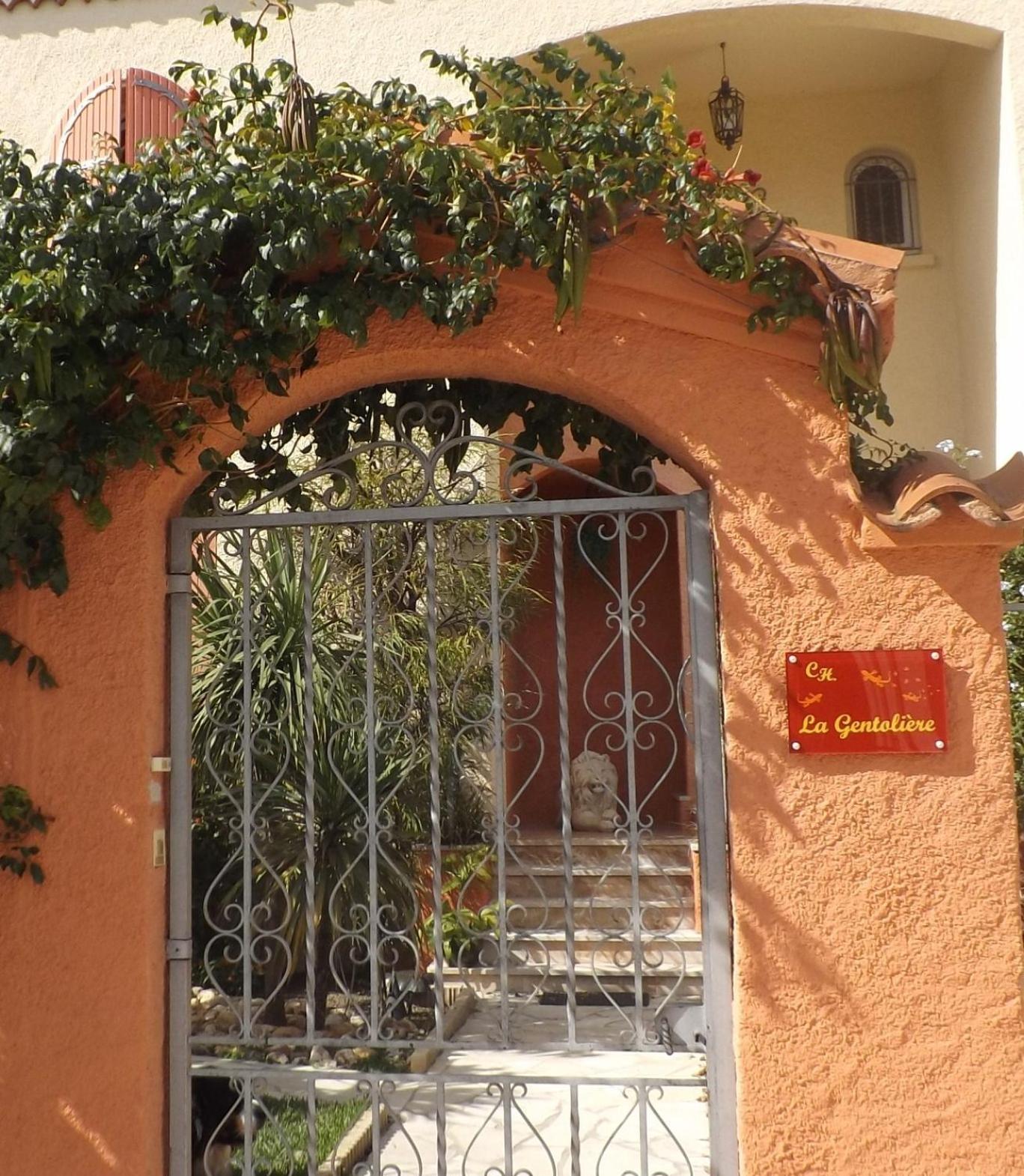 La Gentoliere Pollestres Exterior photo